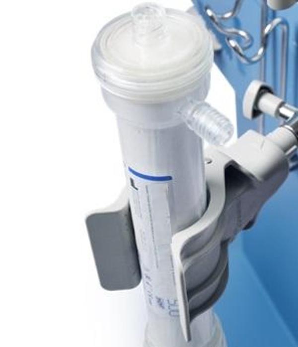 THERANOVA Dialyzer Tile Image Theranova